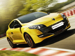 В России начались продажи Renault Megane R.S